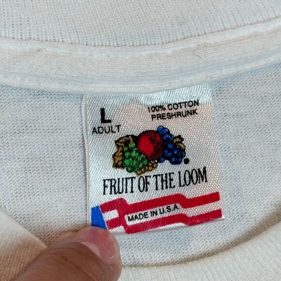 Vintage 1993 fruit of the loom made in the USA white T-shirt size large - Picture 6 of 11